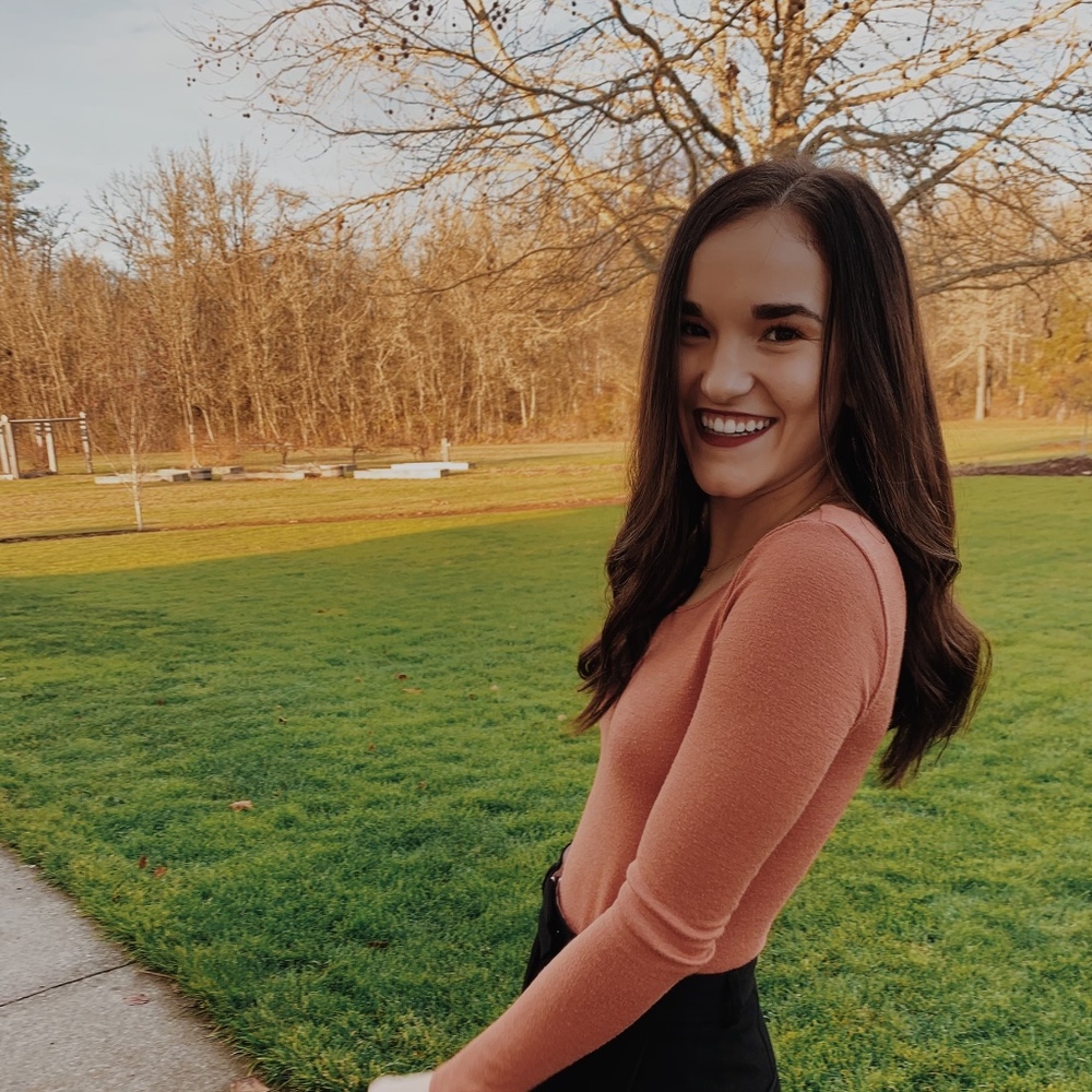 Meet your Posher, Hannah